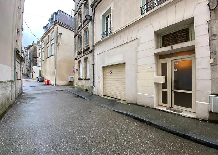 Le Chalet - Centre-Ville - Ambiance Chaleureuse - Gere Par Presta-Zen\'Services